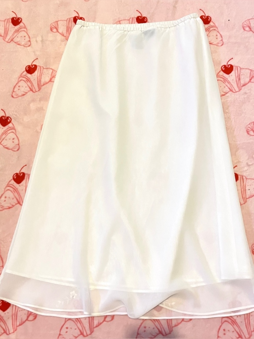 Sag Harbor White Midi Skirt with Floral Embroidery - Size 14 - Picture 6 of 8